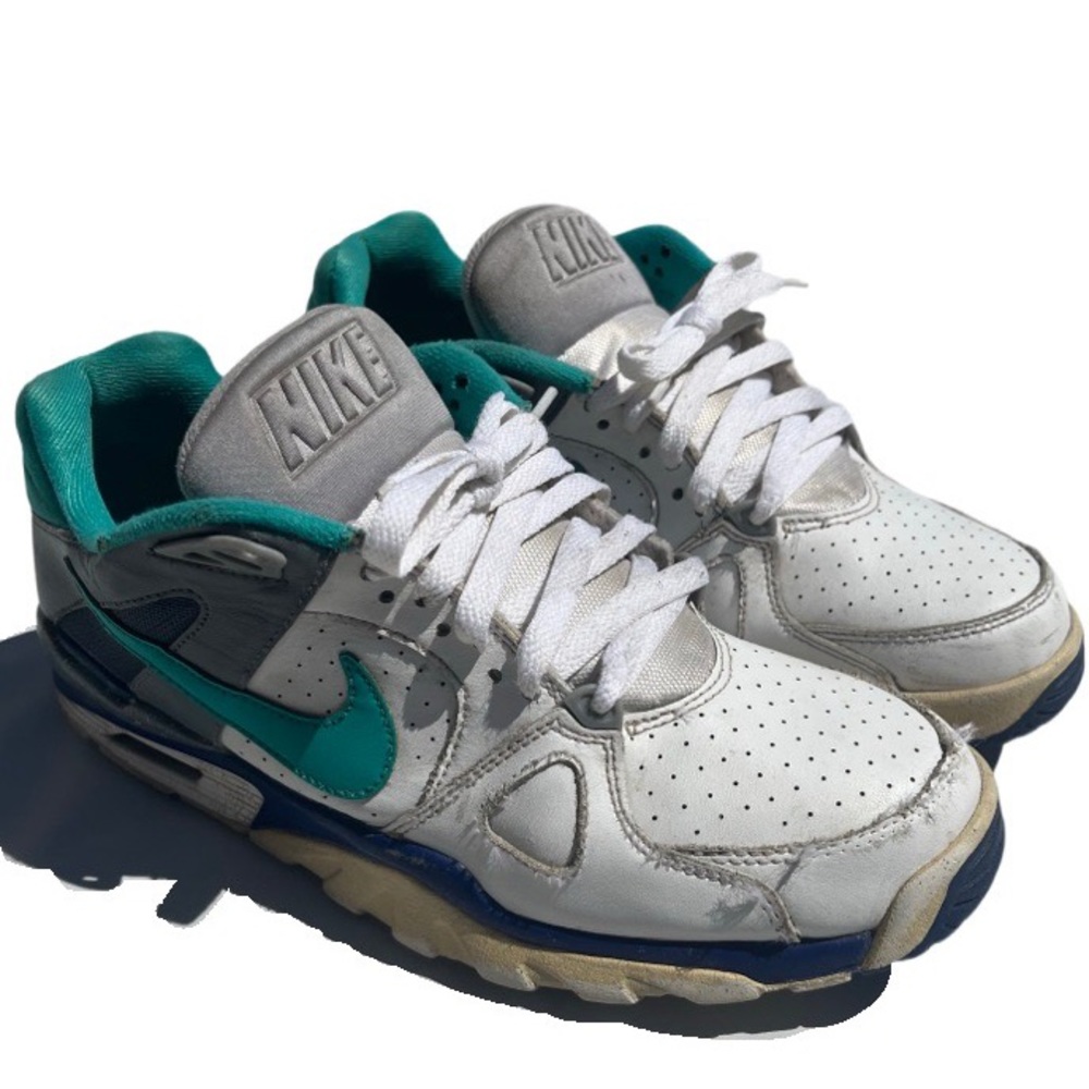Nike air trainer classic teal Bo Jackson men’s size 8.5 white and teal shoes